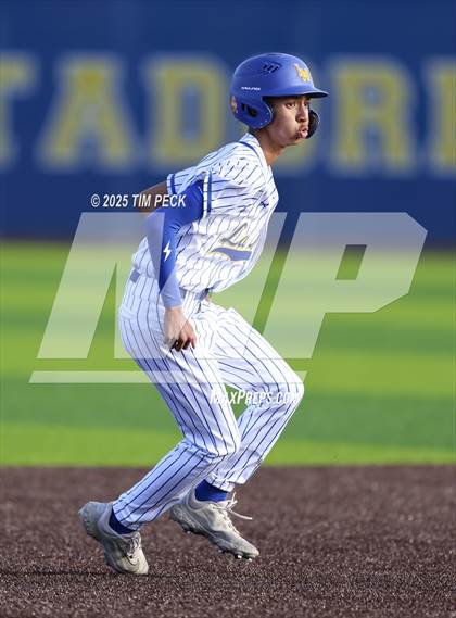 Thumbnail 3 in Gahr @ La Mirada photogallery.