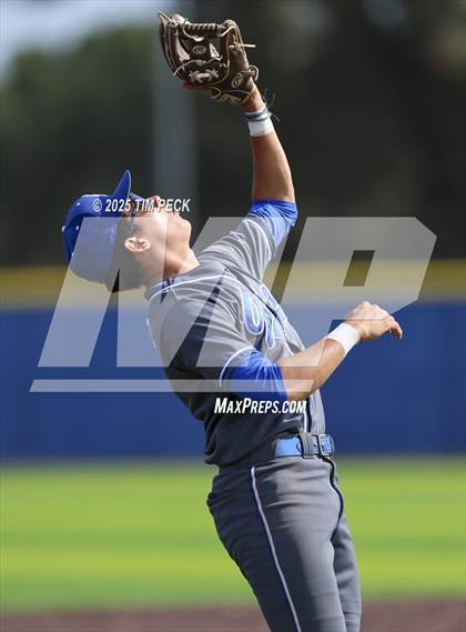 Thumbnail 3 in Gahr @ La Mirada photogallery.