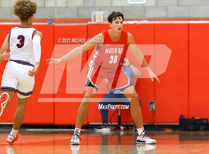 Thumbnail 3 in Capistrano Valley Christian vs. Mater Dei (Mater Dei Extravaganza) photogallery.