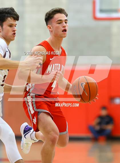 Thumbnail 3 in Capistrano Valley Christian vs. Mater Dei (Mater Dei Extravaganza) photogallery.