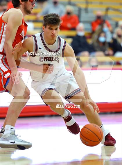 Thumbnail 1 in Capistrano Valley Christian vs. Mater Dei (Mater Dei Extravaganza) photogallery.
