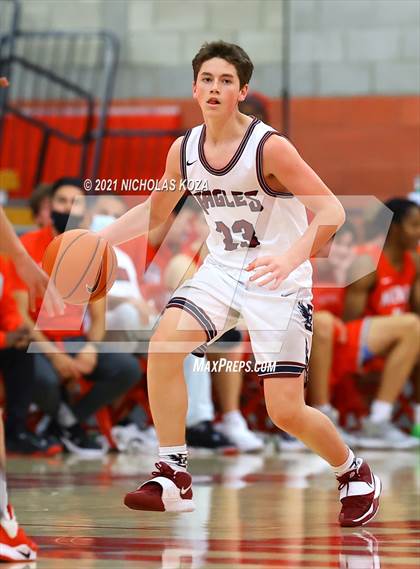 Thumbnail 1 in Capistrano Valley Christian vs. Mater Dei (Mater Dei Extravaganza) photogallery.