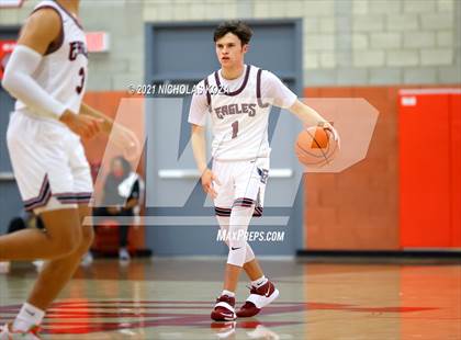 Thumbnail 3 in Capistrano Valley Christian vs. Mater Dei (Mater Dei Extravaganza) photogallery.