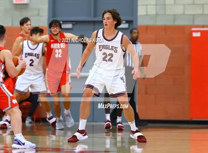 Thumbnail 1 in Capistrano Valley Christian vs. Mater Dei (Mater Dei Extravaganza) photogallery.