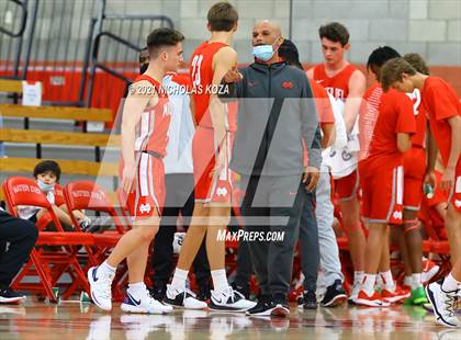 Thumbnail 3 in Capistrano Valley Christian vs. Mater Dei (Mater Dei Extravaganza) photogallery.