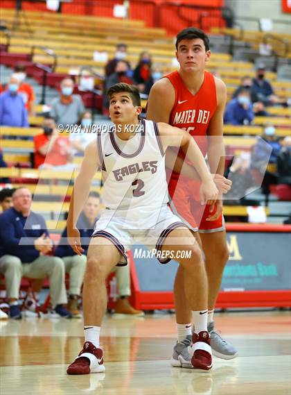 Thumbnail 2 in Capistrano Valley Christian vs. Mater Dei (Mater Dei Extravaganza) photogallery.