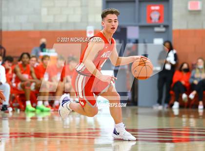 Thumbnail 2 in Capistrano Valley Christian vs. Mater Dei (Mater Dei Extravaganza) photogallery.