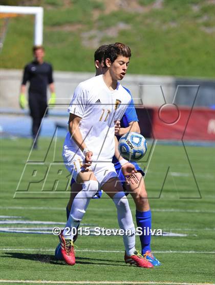 Thumbnail 1 in La Jolla Country Day vs. San Ysidro (CIF SDS D3 Final) photogallery.
