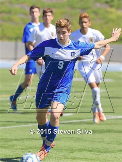 Thumbnail 1 in La Jolla Country Day vs. San Ysidro (CIF SDS D3 Final) photogallery.