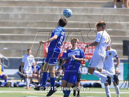 Thumbnail 3 in La Jolla Country Day vs. San Ysidro (CIF SDS D3 Final) photogallery.
