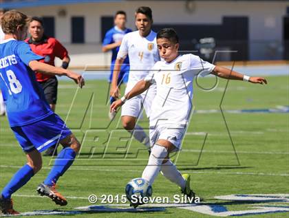 Thumbnail 2 in La Jolla Country Day vs. San Ysidro (CIF SDS D3 Final) photogallery.