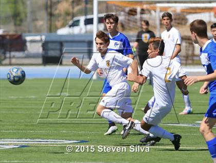 Thumbnail 1 in La Jolla Country Day vs. San Ysidro (CIF SDS D3 Final) photogallery.