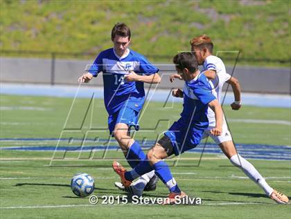 Thumbnail 3 in La Jolla Country Day vs. San Ysidro (CIF SDS D3 Final) photogallery.