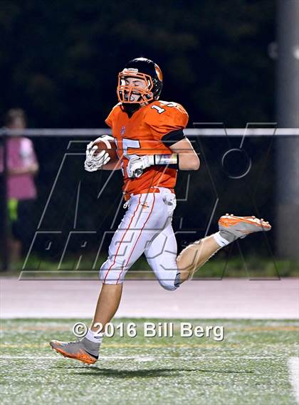 Thumbnail 1 in Ludlowe @ Ridgefield photogallery.