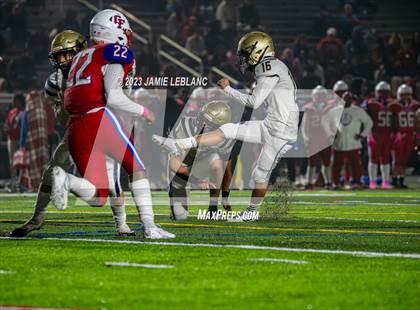 Thumbnail 3 in Hylton @ Gar-Field photogallery.