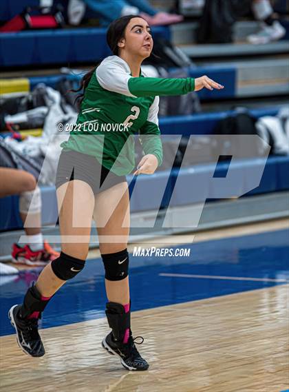 Thumbnail 3 in Los Lunas vs. Pojoaque Valley photogallery.