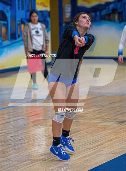 Thumbnail 3 in Los Lunas vs. Pojoaque Valley photogallery.