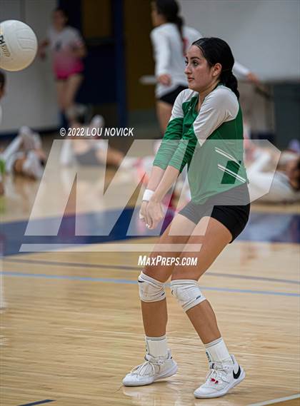 Thumbnail 3 in Los Lunas vs. Pojoaque Valley photogallery.