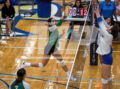 Thumbnail 1 in Los Lunas vs. Pojoaque Valley photogallery.