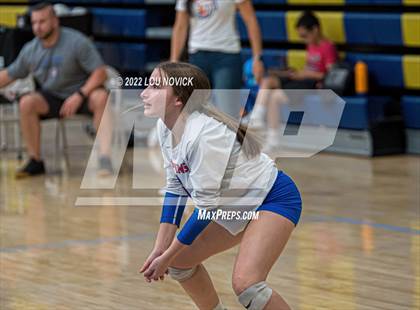 Thumbnail 1 in Los Lunas vs. Pojoaque Valley photogallery.
