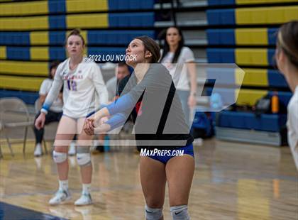 Thumbnail 1 in Los Lunas vs. Pojoaque Valley photogallery.