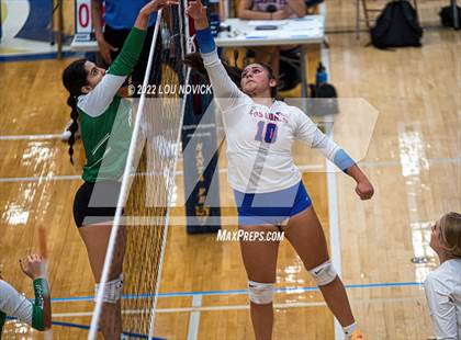 Thumbnail 3 in Los Lunas vs. Pojoaque Valley photogallery.