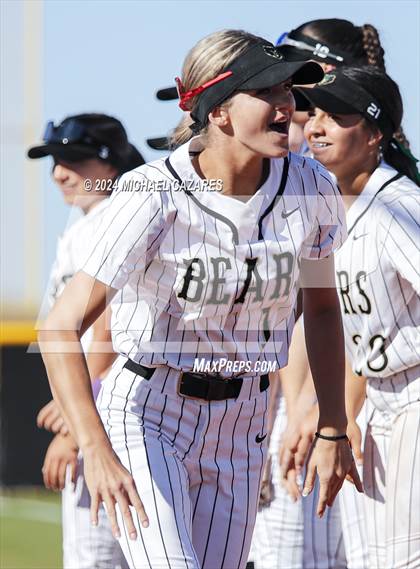 Thumbnail 1 in Red Mountain @ Basha photogallery.