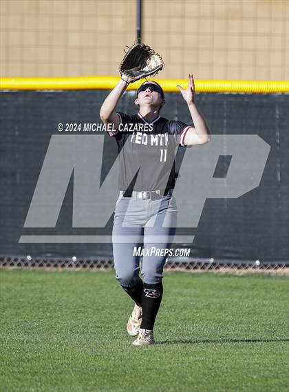 Thumbnail 2 in Red Mountain @ Basha photogallery.