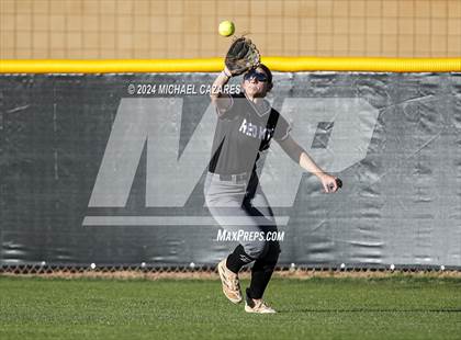 Thumbnail 3 in Red Mountain @ Basha photogallery.