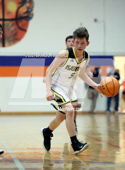 Thumbnail 2 in Isabella vs Maplesville (Chilton County Tournament) photogallery.