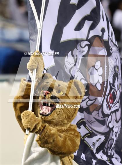 Thumbnail 1 in Rector @ Izard County (AHSAA 8 Man Final) photogallery.