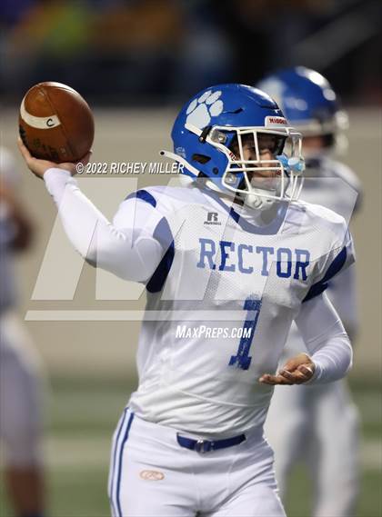 Thumbnail 3 in Rector @ Izard County (AHSAA 8 Man Final) photogallery.