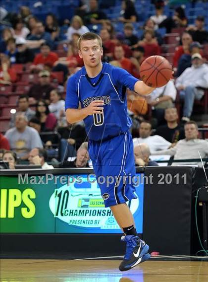 Thumbnail 1 in Amador vs. Colfax (CIF SJS D4 Final) photogallery.