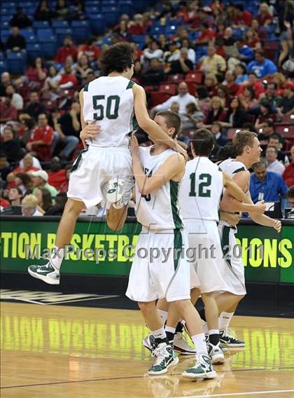 Thumbnail 3 in Amador vs. Colfax (CIF SJS D4 Final) photogallery.