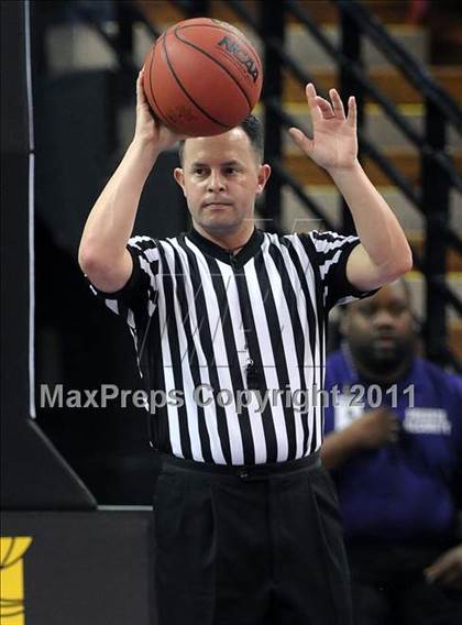 Thumbnail 3 in Amador vs. Colfax (CIF SJS D4 Final) photogallery.