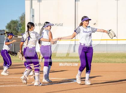 Thumbnail 3 in Grossmont @ Southwest EC photogallery.