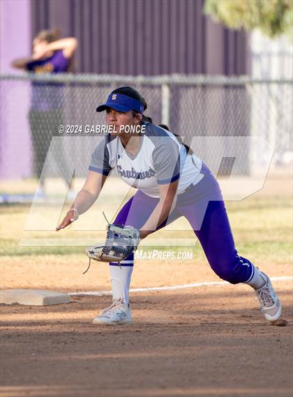Thumbnail 1 in Grossmont @ Southwest EC photogallery.