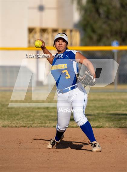 Thumbnail 2 in Grossmont @ Southwest EC photogallery.