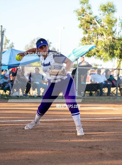 Thumbnail 1 in Grossmont @ Southwest EC photogallery.