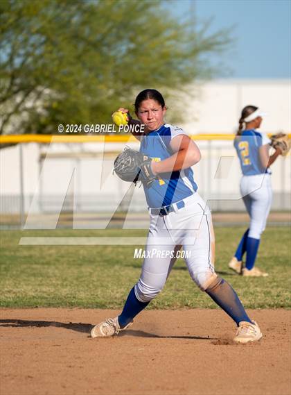 Thumbnail 3 in Grossmont @ Southwest EC photogallery.