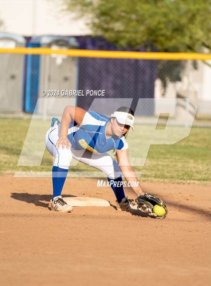 Thumbnail 1 in Grossmont @ Southwest EC photogallery.