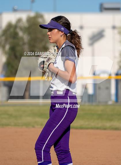 Thumbnail 1 in Grossmont @ Southwest EC photogallery.