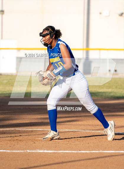 Thumbnail 1 in Grossmont @ Southwest EC photogallery.