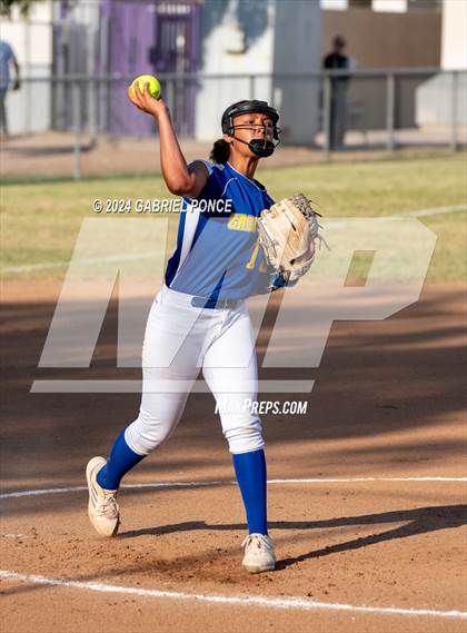 Thumbnail 1 in Grossmont @ Southwest EC photogallery.