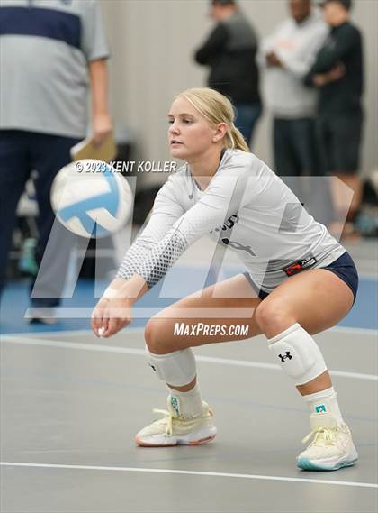 Thumbnail 3 in North Branch vs. West Bloomfield (Beast of the East) photogallery.