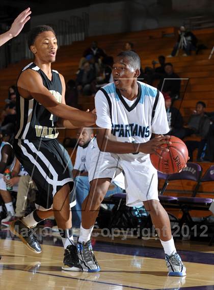Thumbnail 3 in San Gorgonio vs. Citrus Valley (Inland Empire Classic) photogallery.