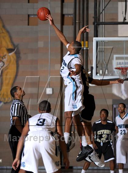 Thumbnail 2 in San Gorgonio vs. Citrus Valley (Inland Empire Classic) photogallery.