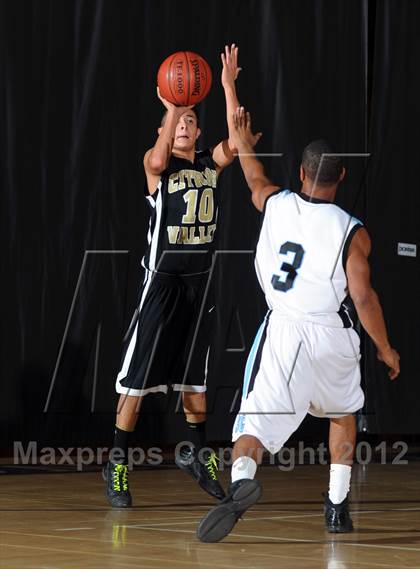 Thumbnail 2 in San Gorgonio vs. Citrus Valley (Inland Empire Classic) photogallery.