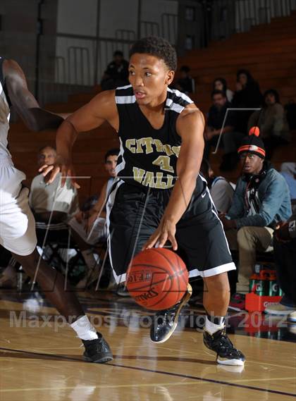 Thumbnail 1 in San Gorgonio vs. Citrus Valley (Inland Empire Classic) photogallery.