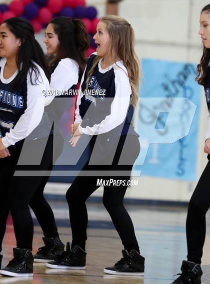 Thumbnail 2 in Camarillo vs Rio Mesa photogallery.